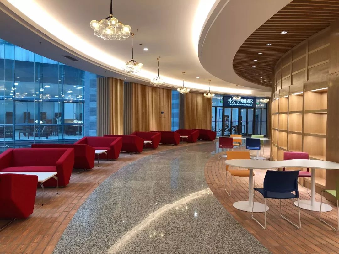 嗨，新同学你好，这里是河海大学！