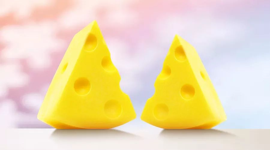 鼻头痘痘爆浆,鼻头痘痘挤出来的白色物质是什么