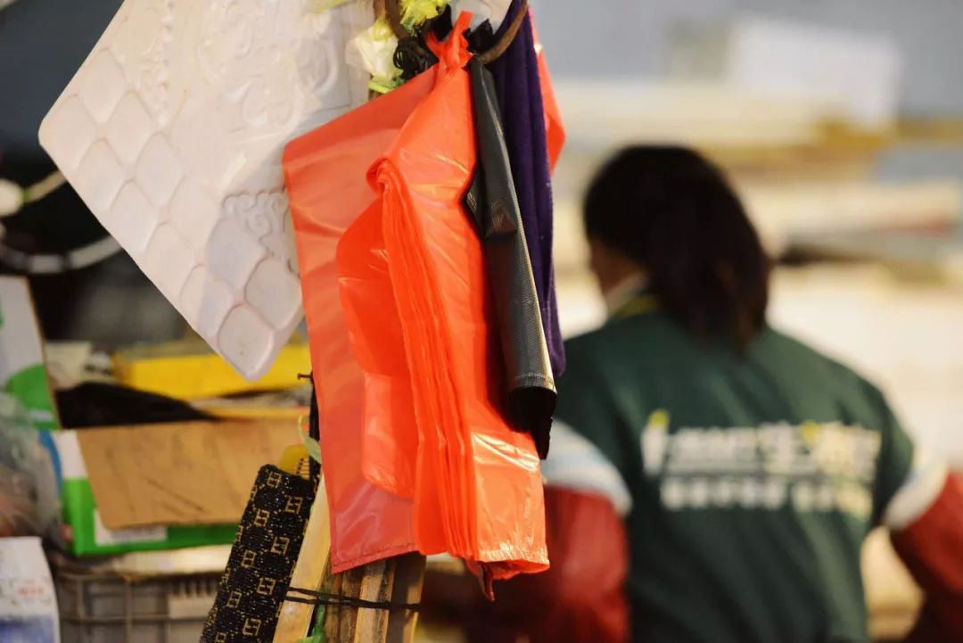 去澳门买什么东西比较实惠安全,去澳门扫货有什么东西不能买