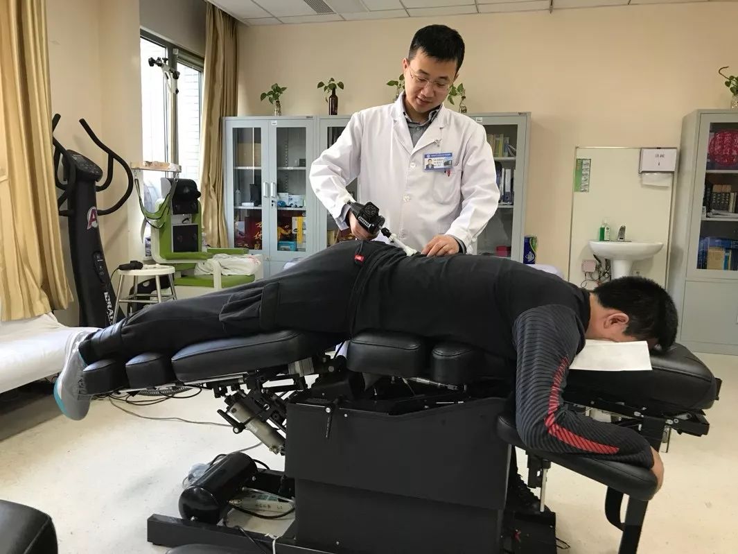 什么是脊骨神经医学,浅谈骨软骨瘤病