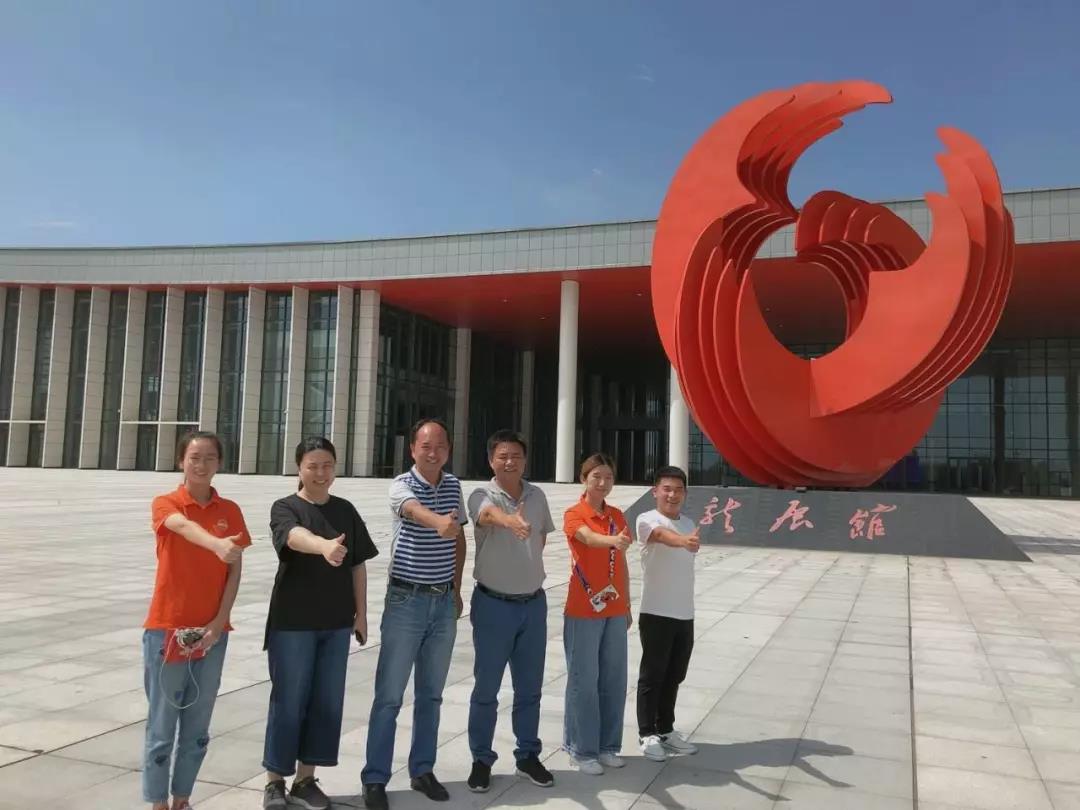 中国小龙虾交易中心,中国虾仓监利小龙虾交易中心