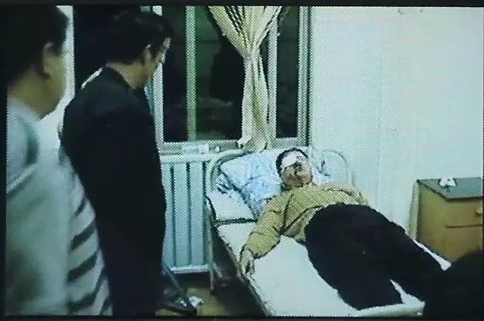 践行新使命忠诚保大庆社区民警,践行新使命忠诚保大庆慰问民警