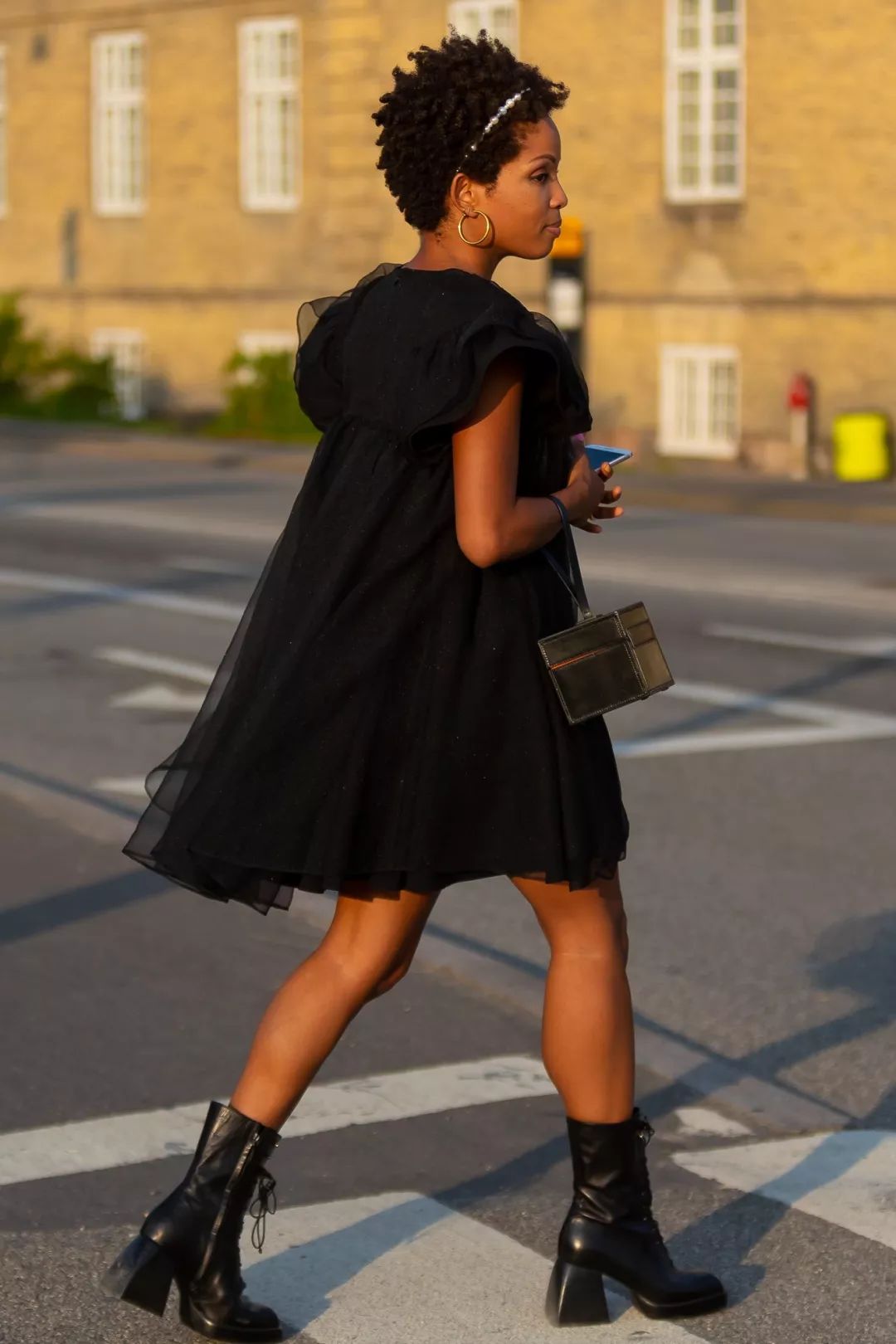 秋款裙子减龄显瘦洋气上档次,秋冬黑红裙子大码胖mm显瘦遮肉