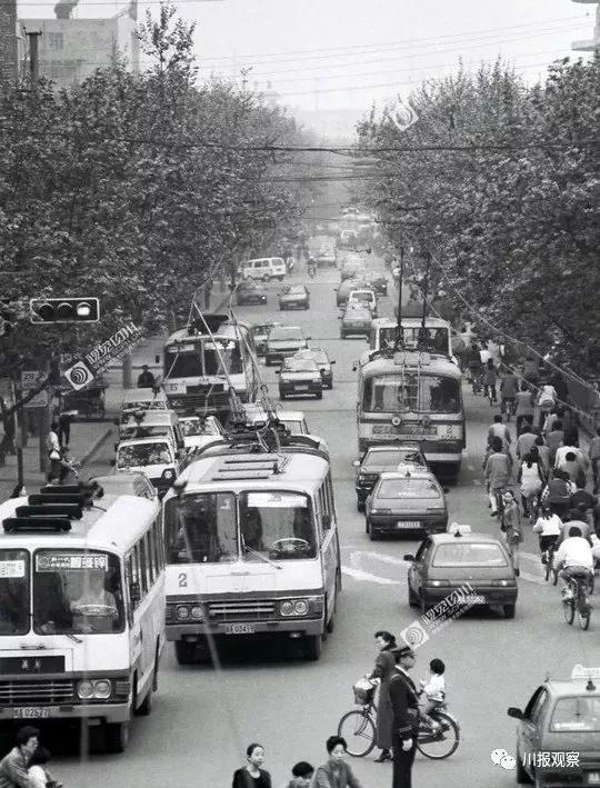 2001年的成都老照片,成都东门消失的老照片