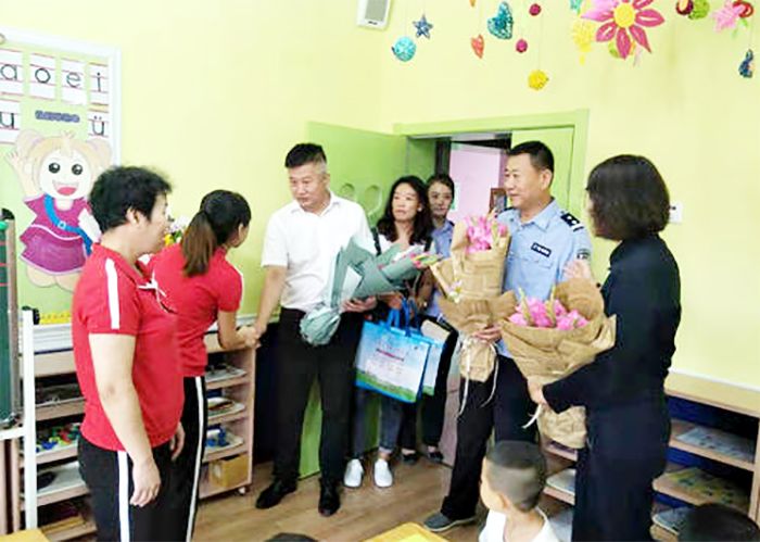 大学毕业定副连职军官，授空军中尉军衔！