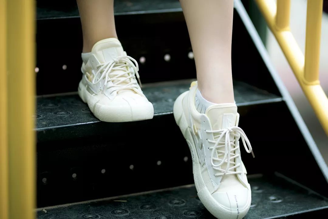 舒适透气的国货鞋,最好看的国货潮鞋都在这里