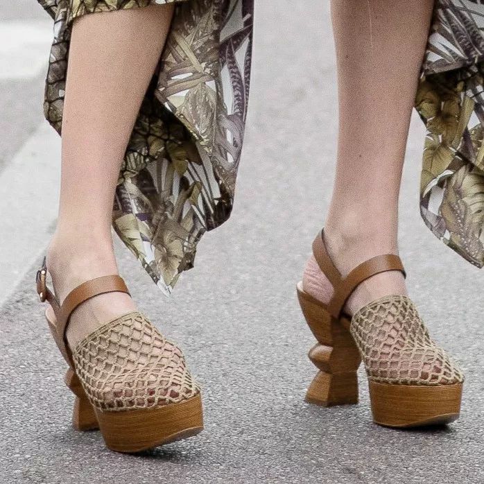 女人的真假鉴定,女人的脚是否能看出她是不是幸福