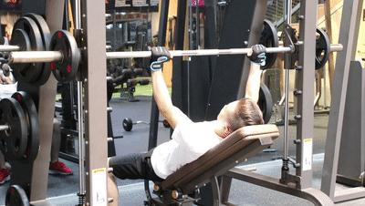 免费体验游泳健身馆,9.9洗浴汗蒸单人票