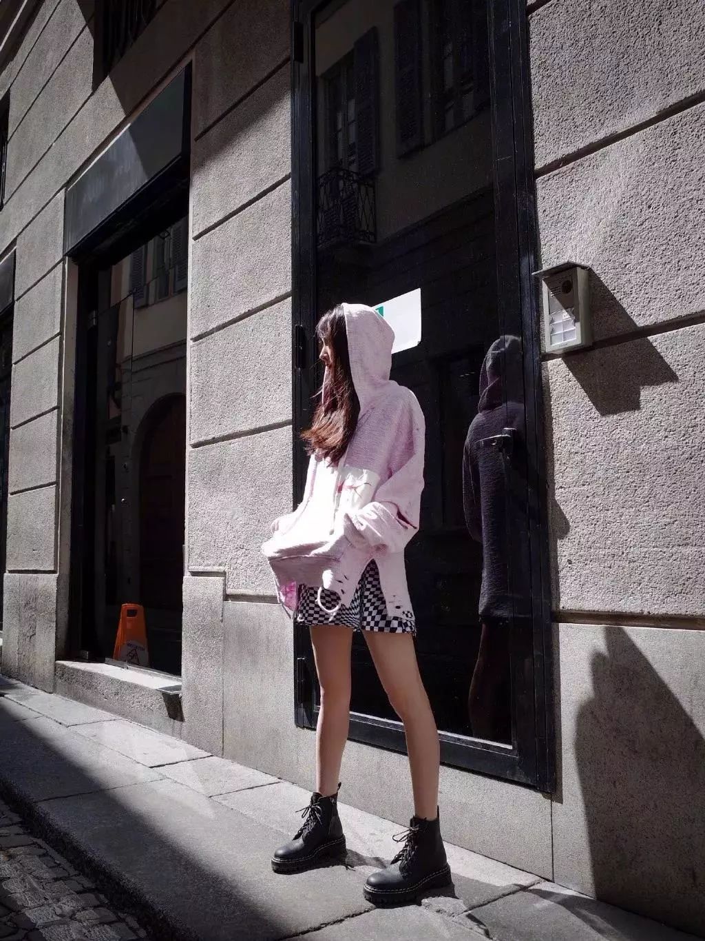 Jio热都要穿的马丁靴，作为辣妹的你得不得来一双嘛？