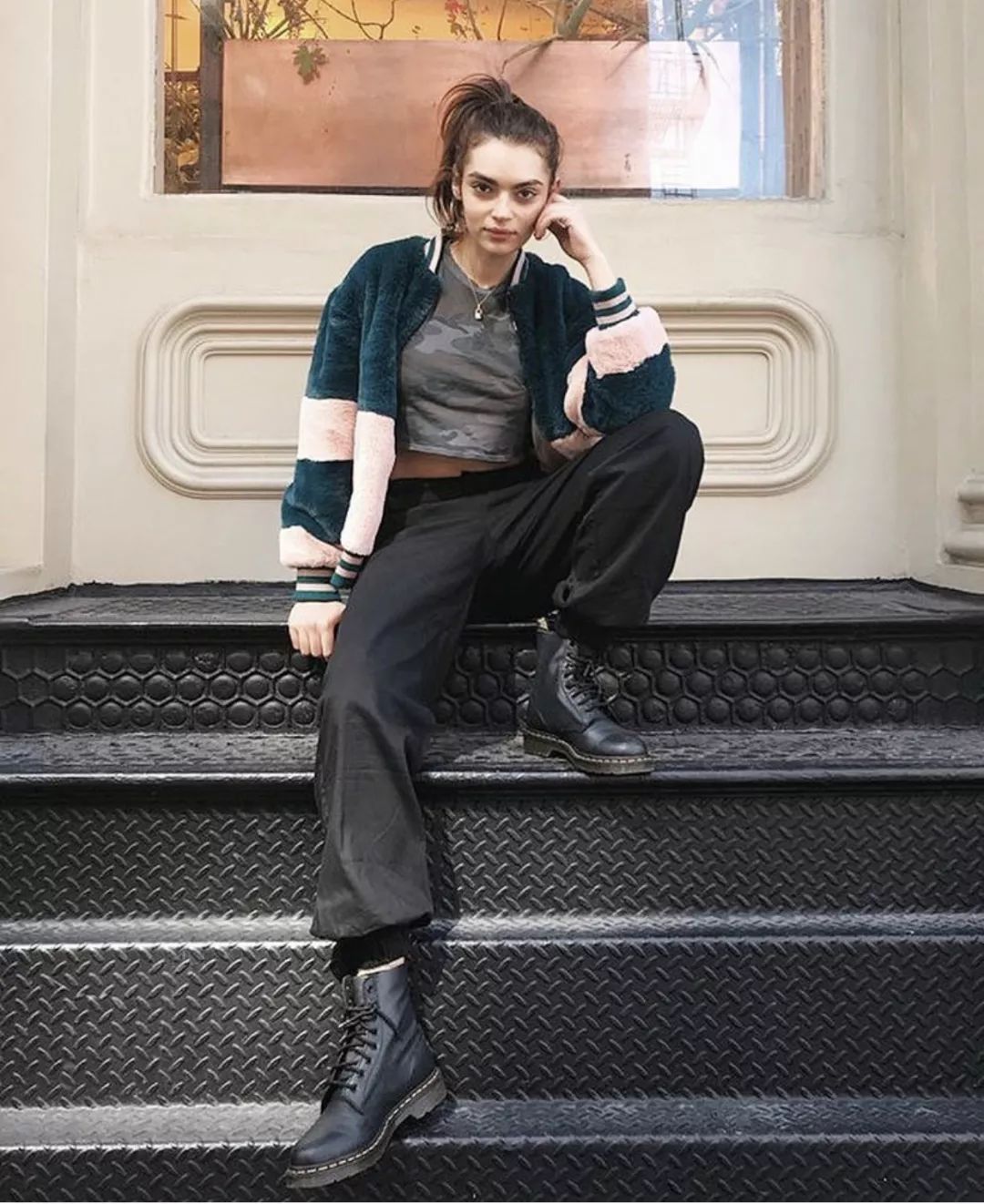 Jio热都要穿的马丁靴，作为辣妹的你得不得来一双嘛？