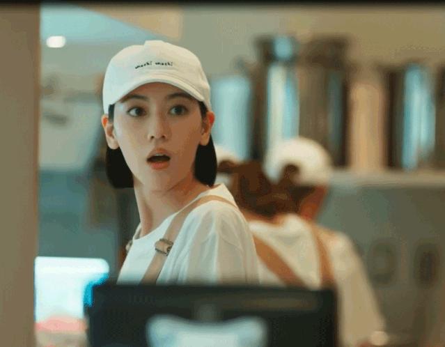 周杰伦麦吉奶茶广告视频,上海现多家周杰伦mv奶茶店