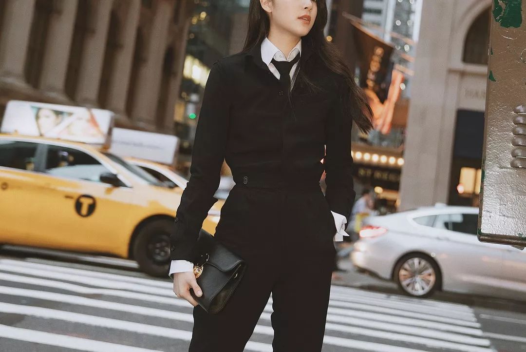 继杨幂之后的又一带货女王出现,带货女王杨幂有多厉害