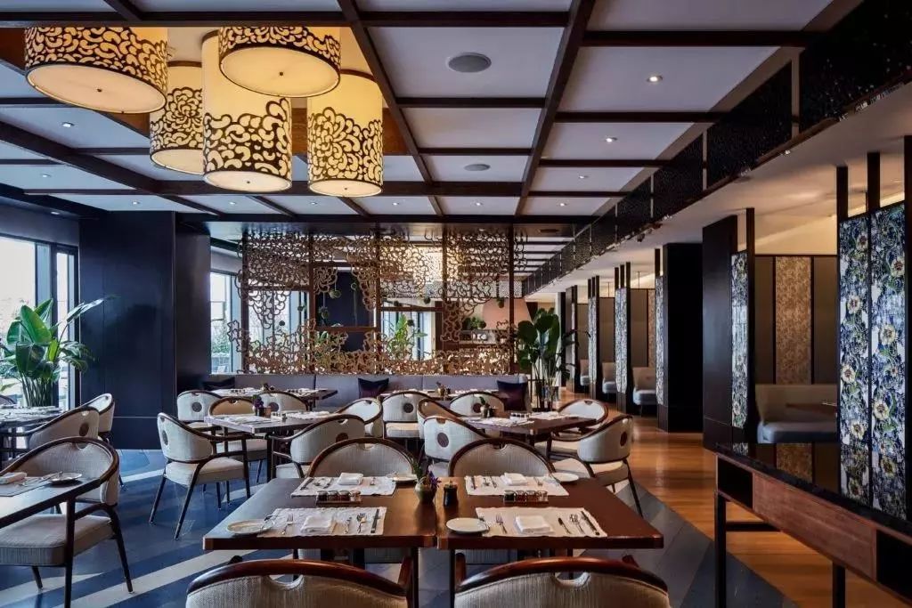 文华东方一镜到底,文华东方金丝楠木