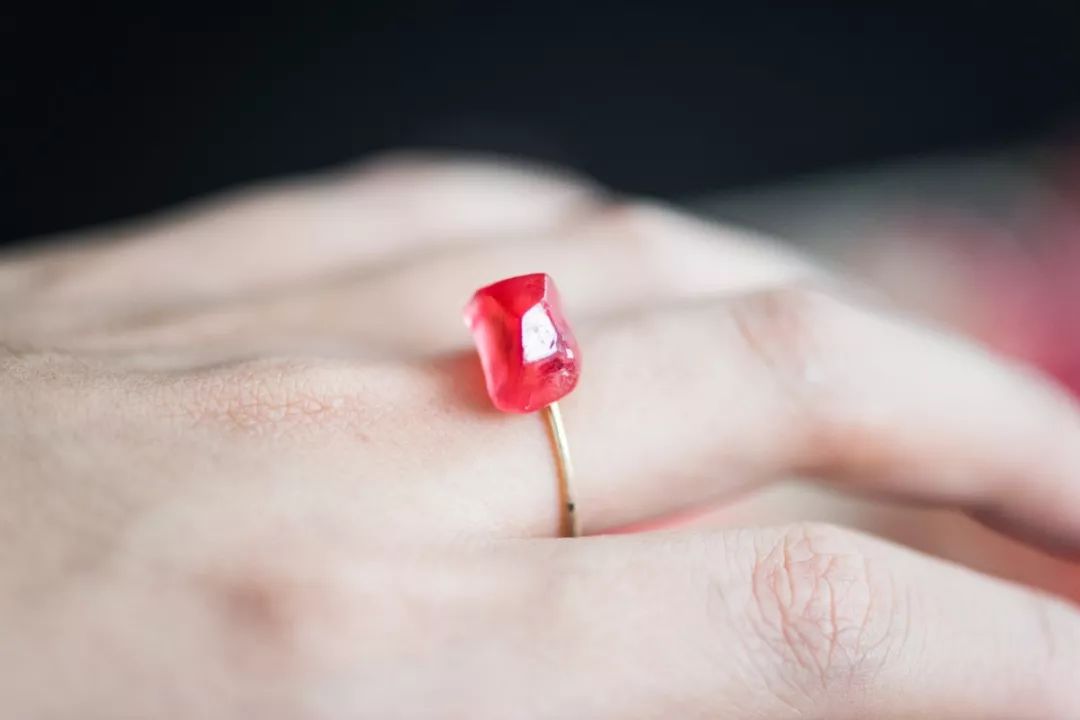 突尼斯软籽石榴特价出售,突尼斯软籽石榴三年苗多少钱一棵