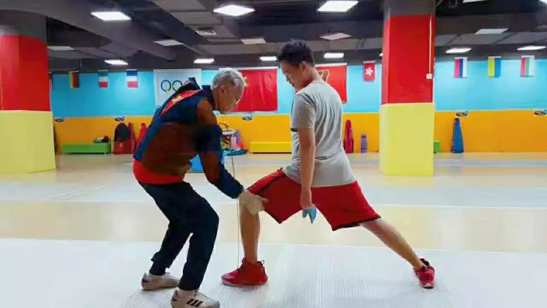 击剑陶金汉,陶金汉击剑