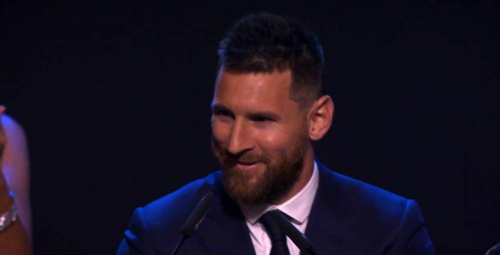 梅西荣膺世界足球先生回放,梅西当选世界足球先生完整版