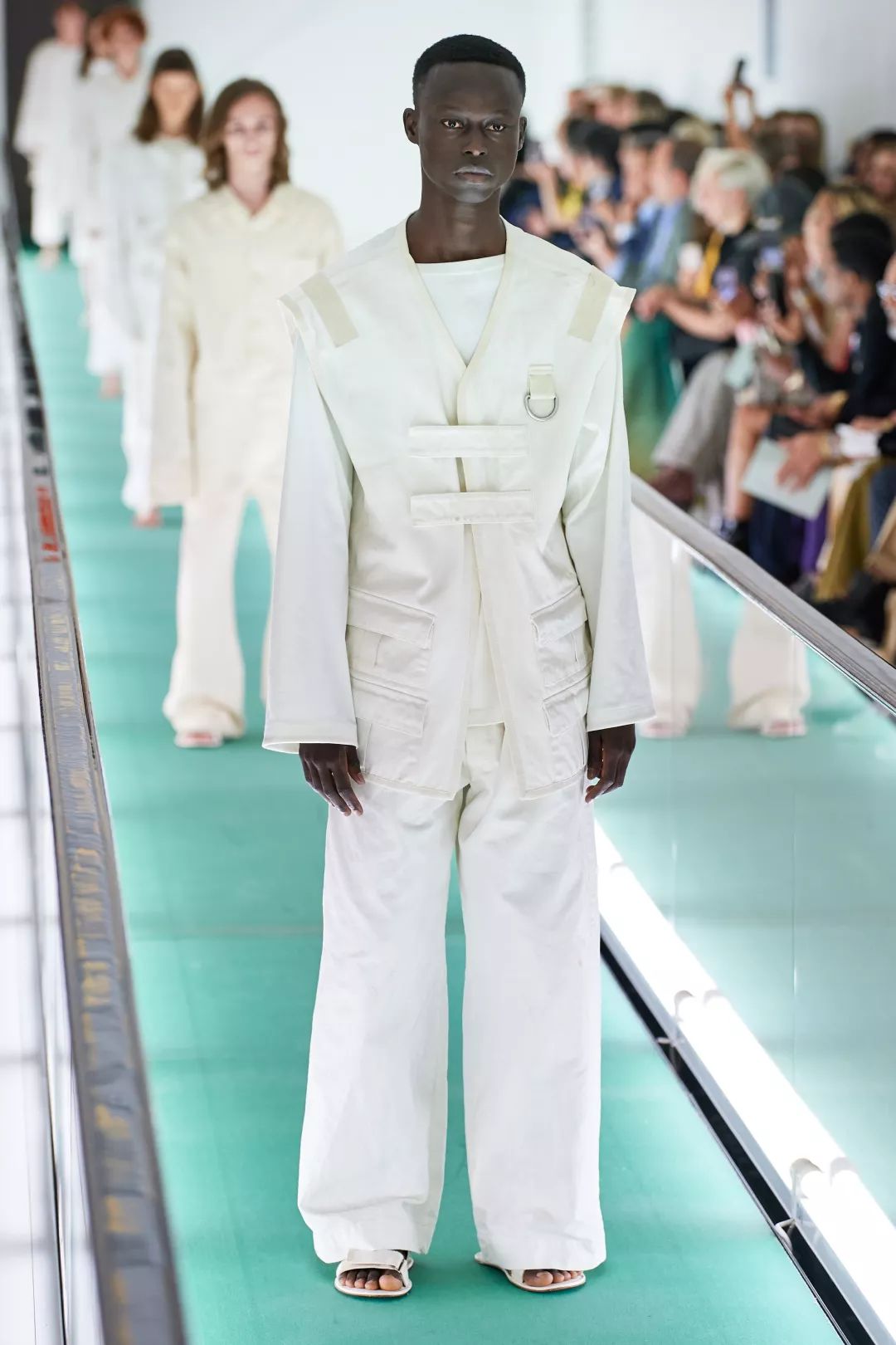 锁定每一个精彩时刻,锁定这8场秀就能包揽全年爆款