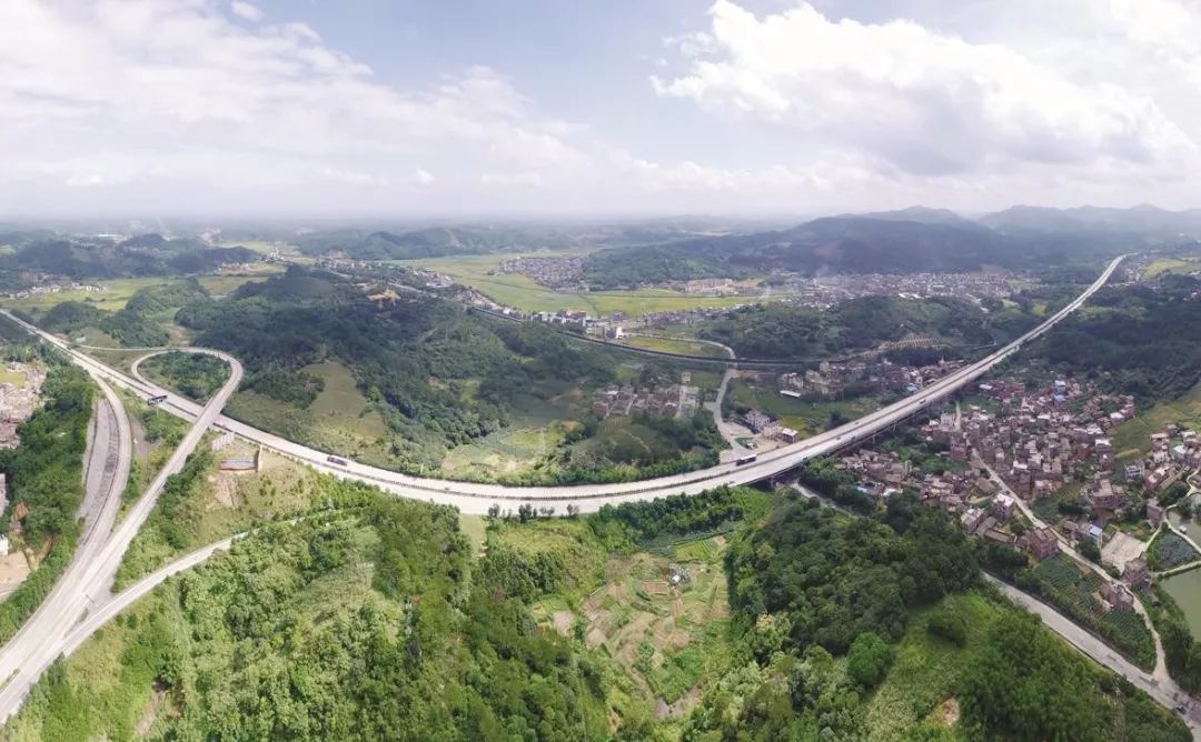 壮丽70年奋斗新时代在哪看,壮丽70年彰显新魅力