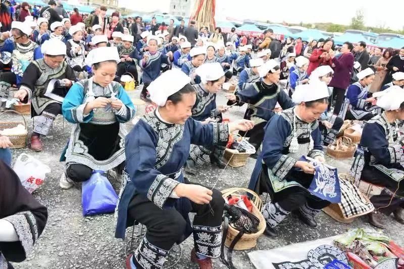 国庆一起去旅游,三都推荐游玩的地方