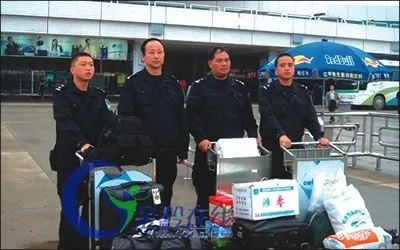 奋进新时代纪录片,公安部大案要案追踪纪实