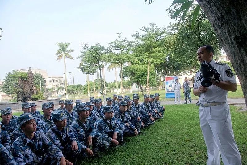 海军院校训练真实视频,海军战队训练真实视频