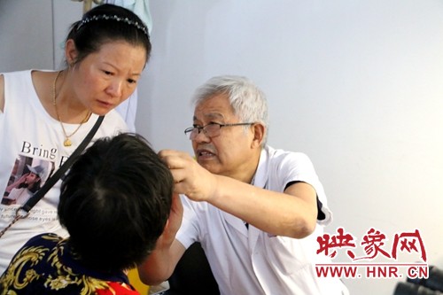 漯河市三院眼科名誉院长李钦兹:50年始终坚守从医之路