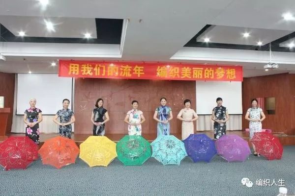 五星红旗你是我的骄傲编舞,五星红旗你是我的骄傲舞蹈视频