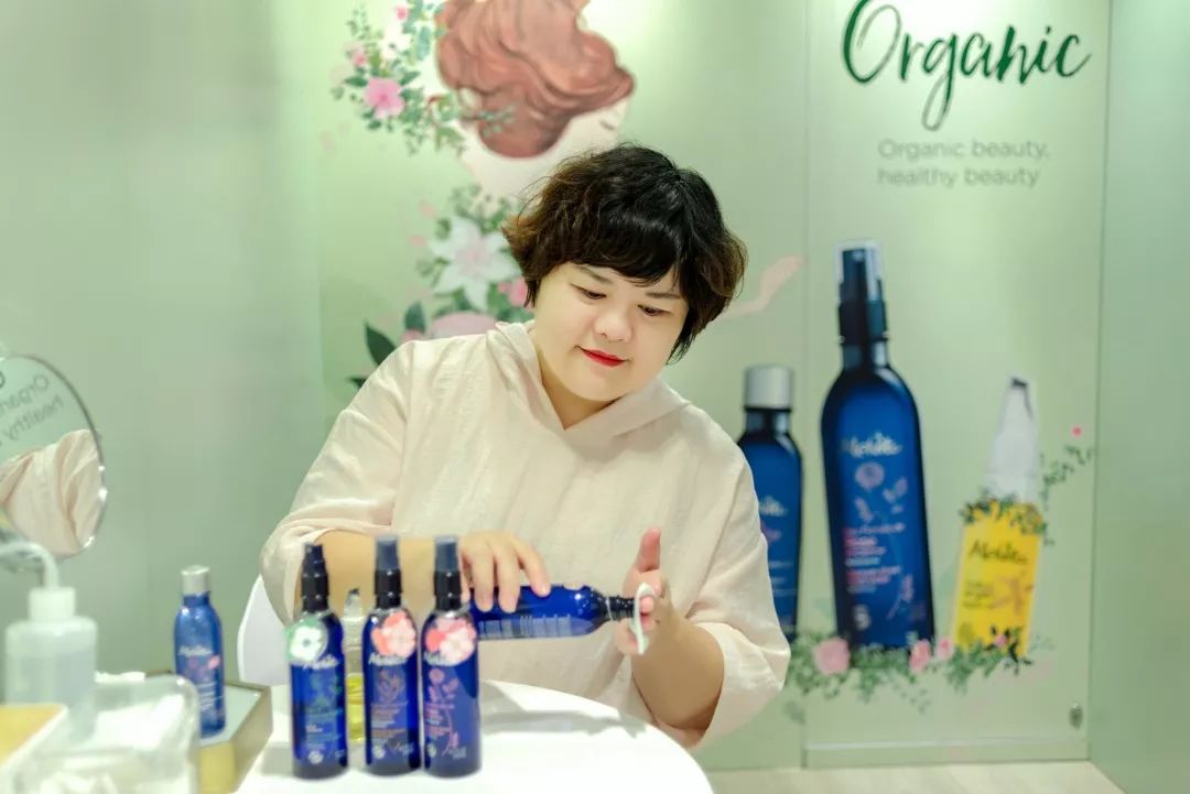 滋润养肤提亮肤色自用好物推荐,白瓷肌护肤