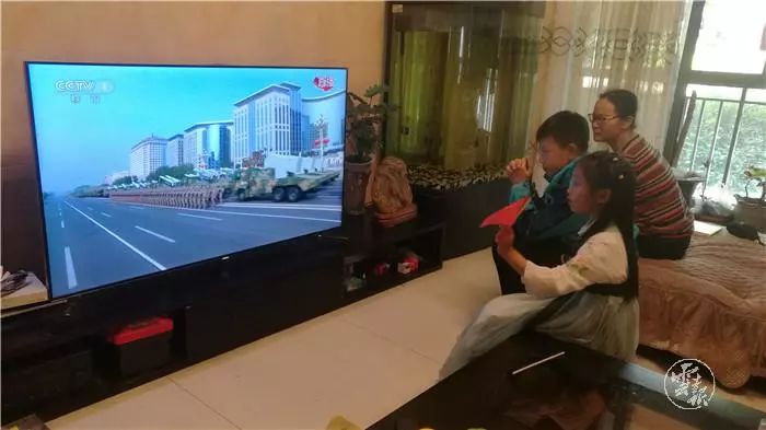 心与祖国同跃动，云南人昨天都在看直播