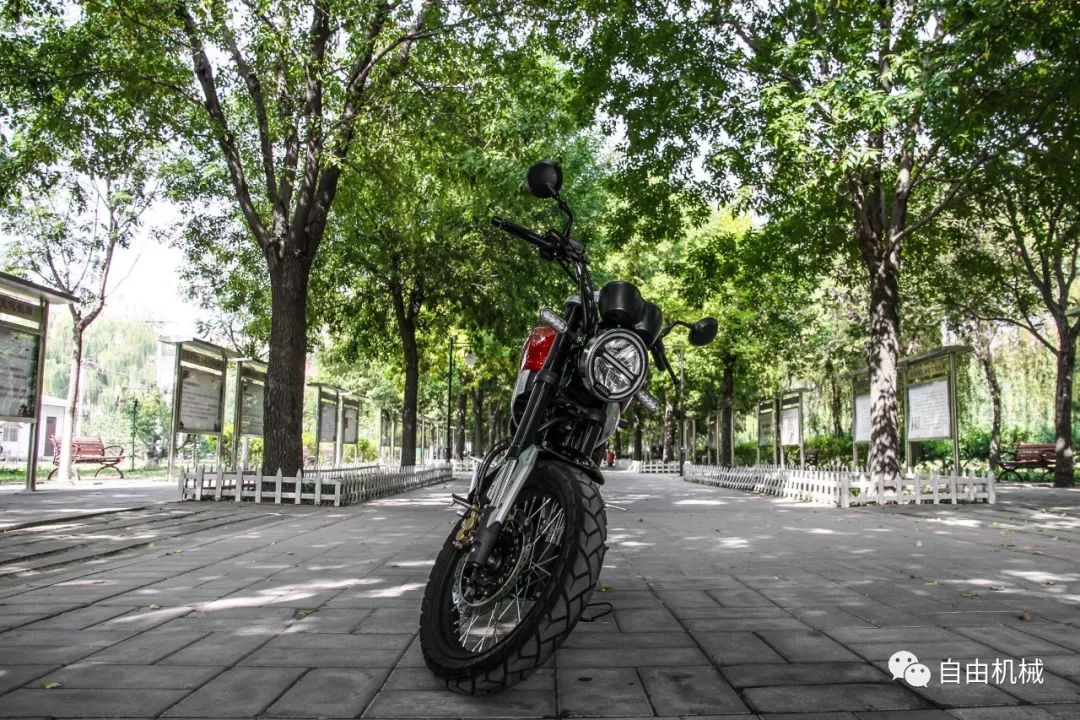 五羊本田鸷道cb190ss测评,五羊本田鸷道cb190ss复古版