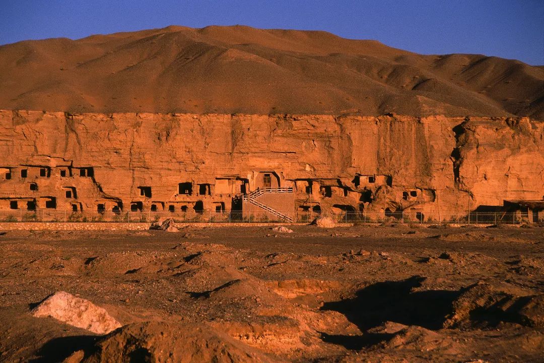 中国西北旅游景色,西北雄浑江南婉约