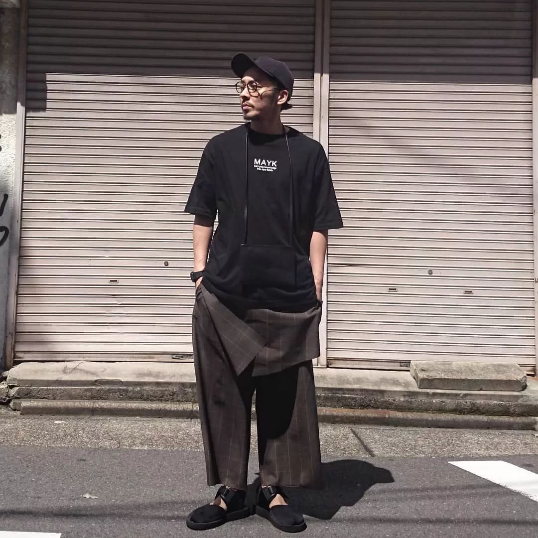 鐭笐鑳栭粦鐢风敓鎬庝箞閫嗚,鐭儢榛戠殑鐢风敓鎬庝箞閫嗚