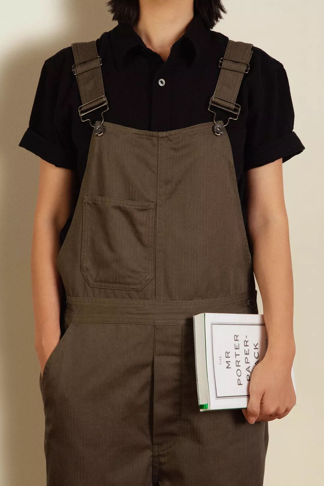 推荐女生穿的背带裤,敢穿背带裤的女孩