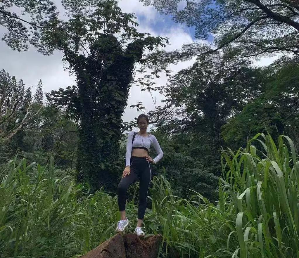 这个女团的时尚资源像开了挂