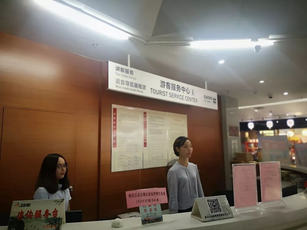 假日中一道靓丽的风景,假日里那个忙碌的身影