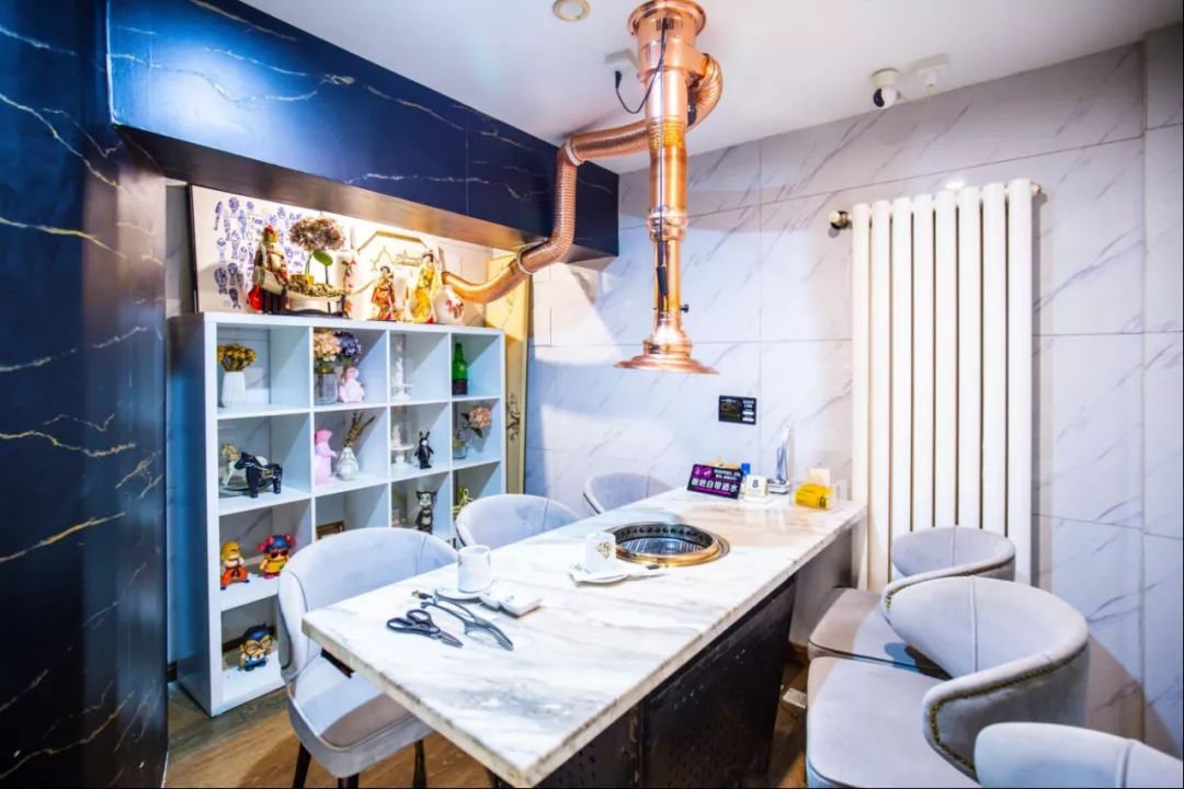 超级网红日料店终于在成都开业了,最便宜的3折店铺套装