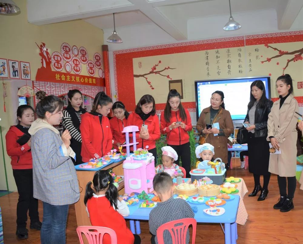 一花独放不是春百花齐放春满园——市实验幼儿园不断创新推进学前教育集团化办园模式