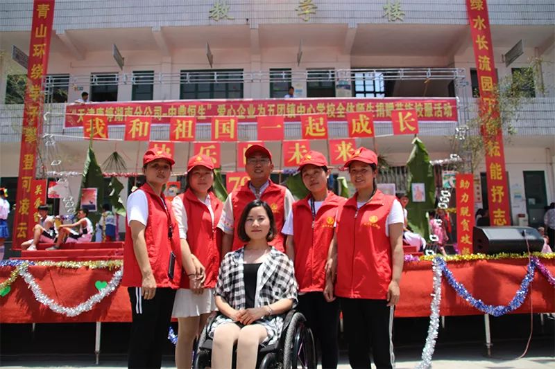 湖南获评全国脱贫攻坚表彰名单,湖南省脱贫攻坚表彰名单