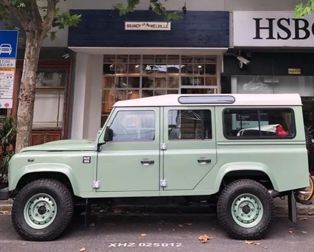 不用海淘代购的化妆品,宋妍霏同款平价包包