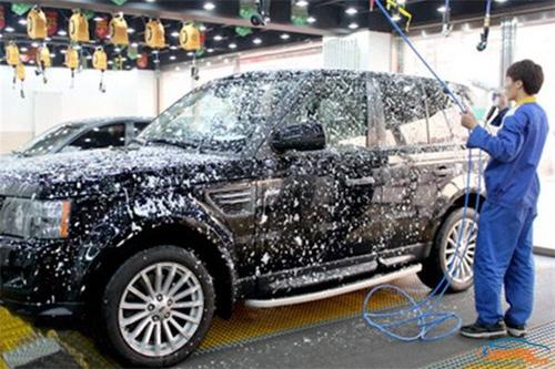 你们觉得洗车工累不,感觉累了洗车