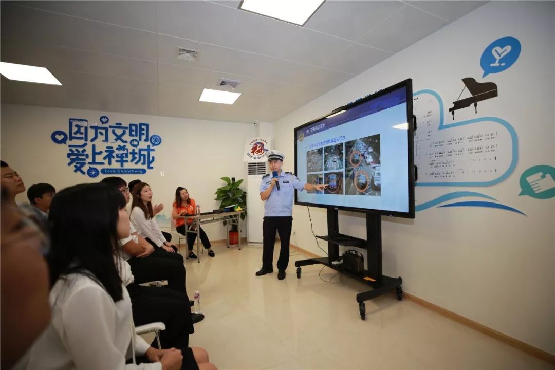 佛山市招募网约车司机,佛山市网约车司机的招募