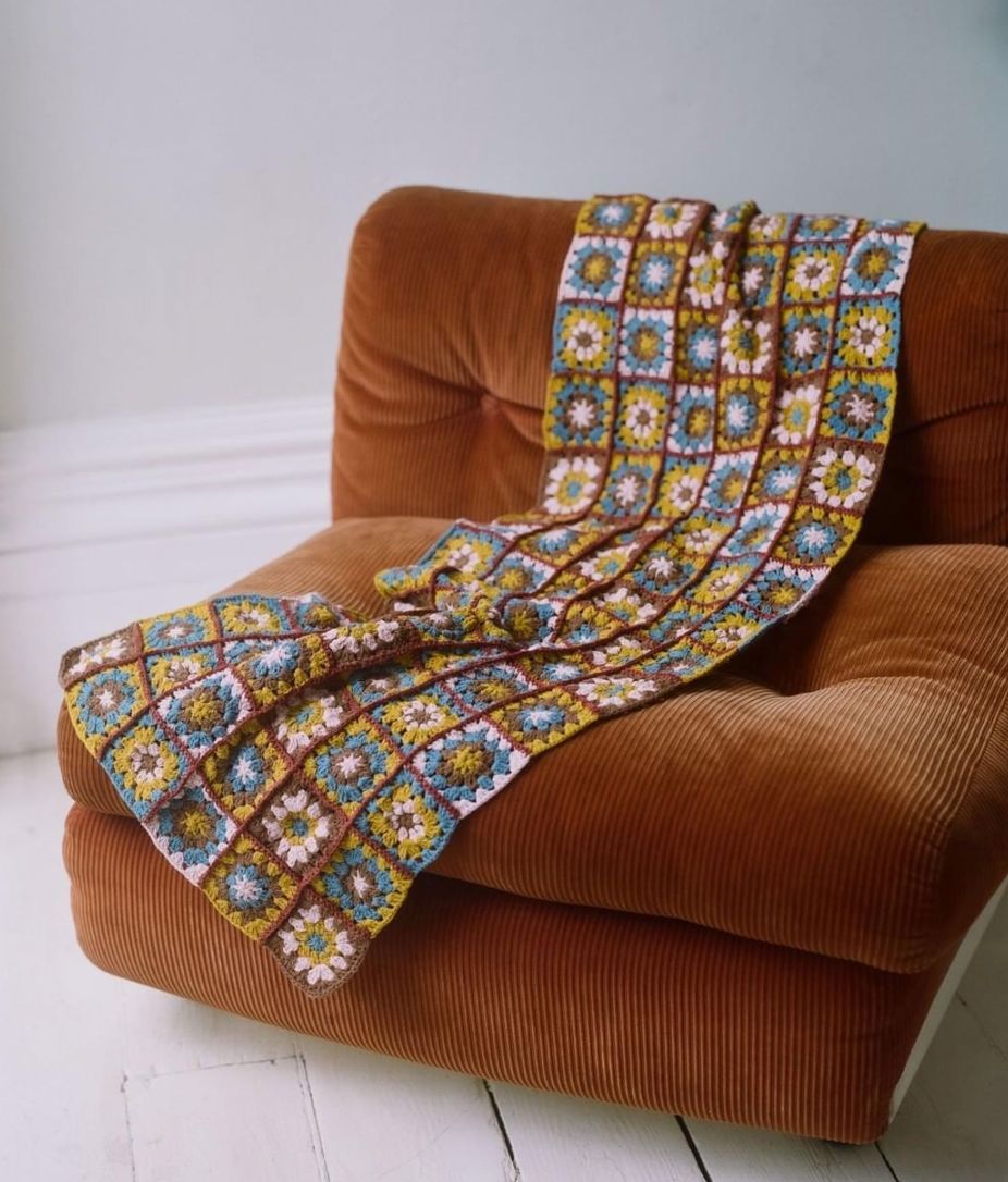 jwanderson褰╄壊姣涜。,j.w.anderson2017绉嬪啲鑱斿悕