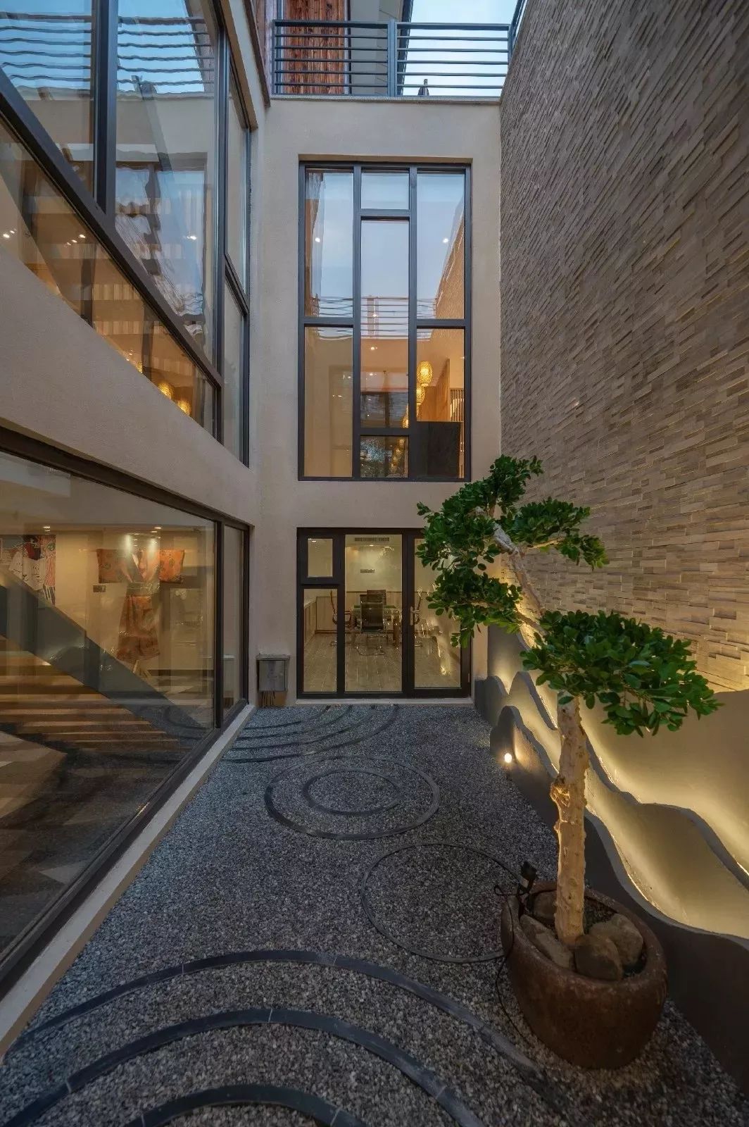 人均200一日游,100元一晚自驾游民宿