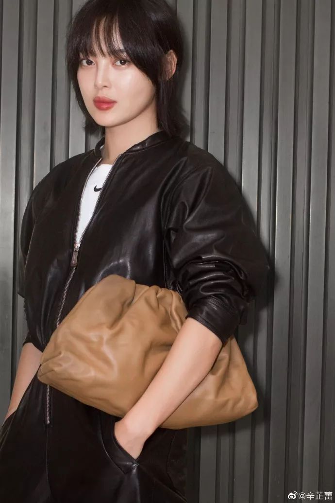 一降温就得买衣服,一降温就想买件外套