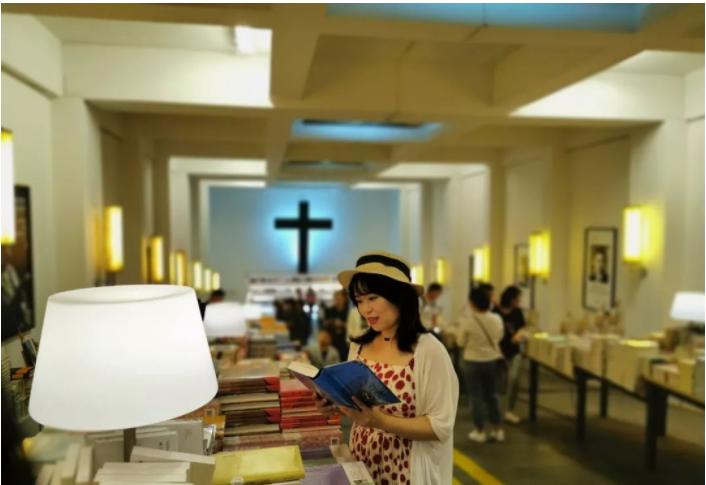 朗读者——小萌：会说话的人，人生都不会太差