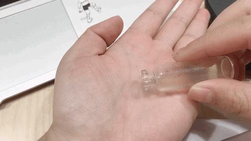 旧情再提，冷眼相对，娱乐圈小甜甜又双叒被曝婚变？