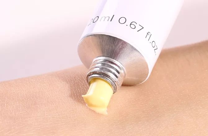 中国年轻人最爱的德国原装进口眼霜!请加入你们双十一的购物清单