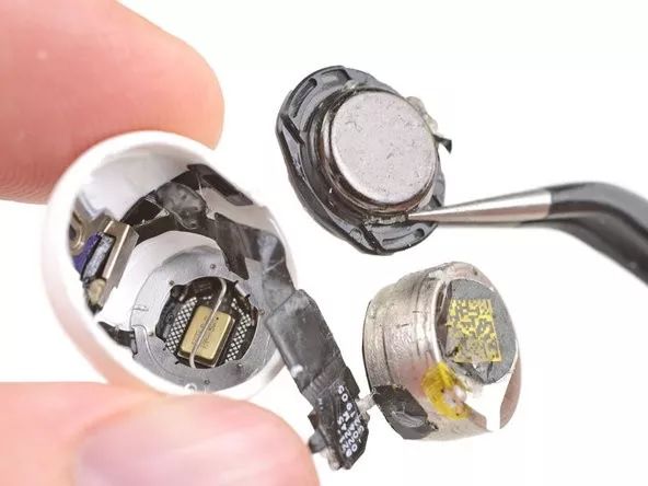 苹果airpodspro拆修过能看出来么,苹果正品airpodspro拆解