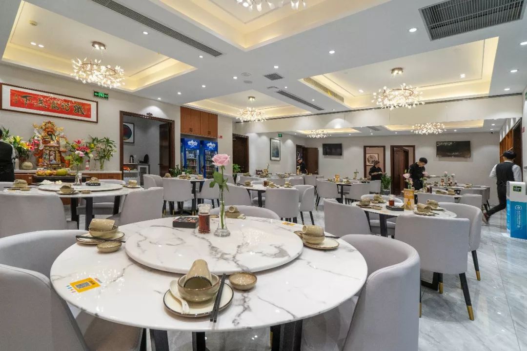 多次转型！涌金广场联手近江海鲜城满血复活？