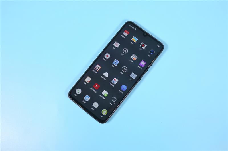 离开锤子老罗去哪里了,坚果pro3是罗永浩设计的吗